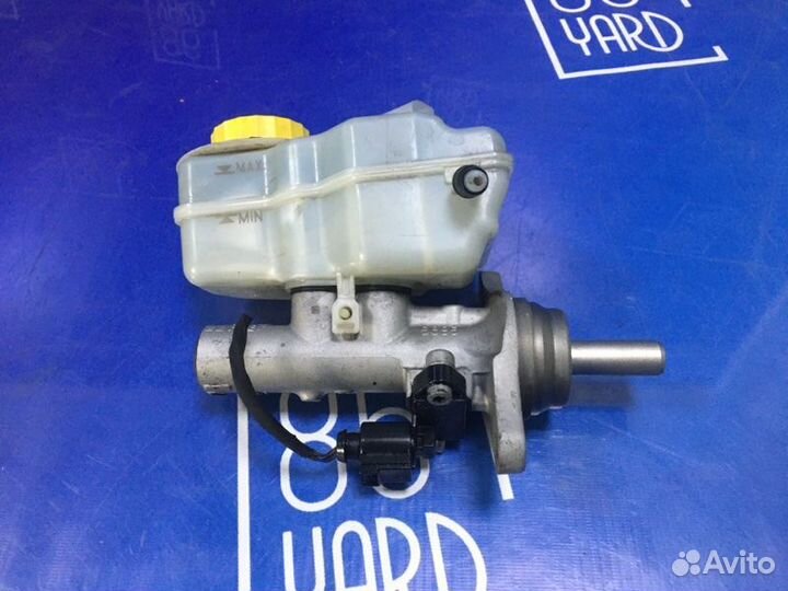 Главный тормозной цилиндр Skoda Rapid NH3 cwvb