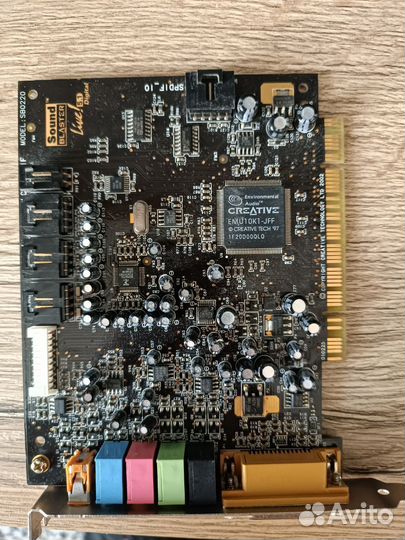 Звуковая карта Creative EMU10K1-JFF