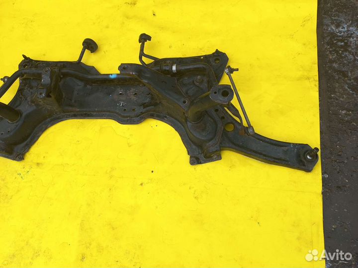 Suzuki сх 4 передний подрамник