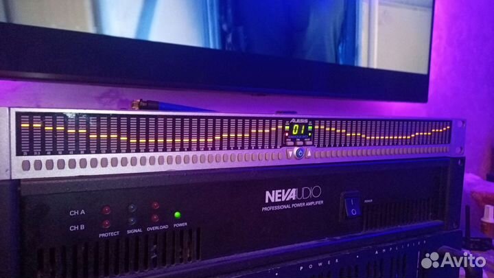 Эквалайзер Alesis DEQ230