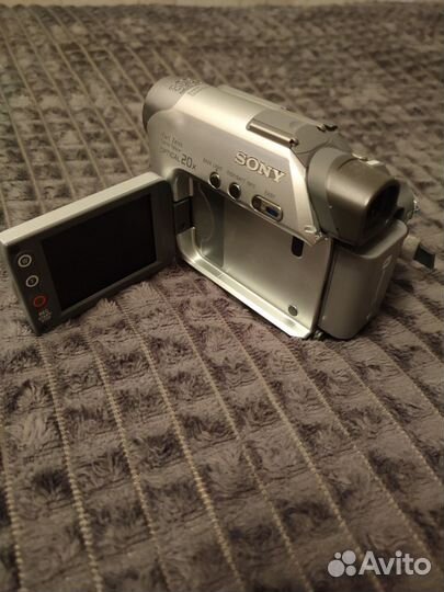 Видеокамера Sony DCR-HC19E PAL