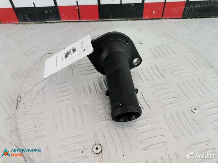 Корпус термостата Skoda Fabia 2 (5J) 2010