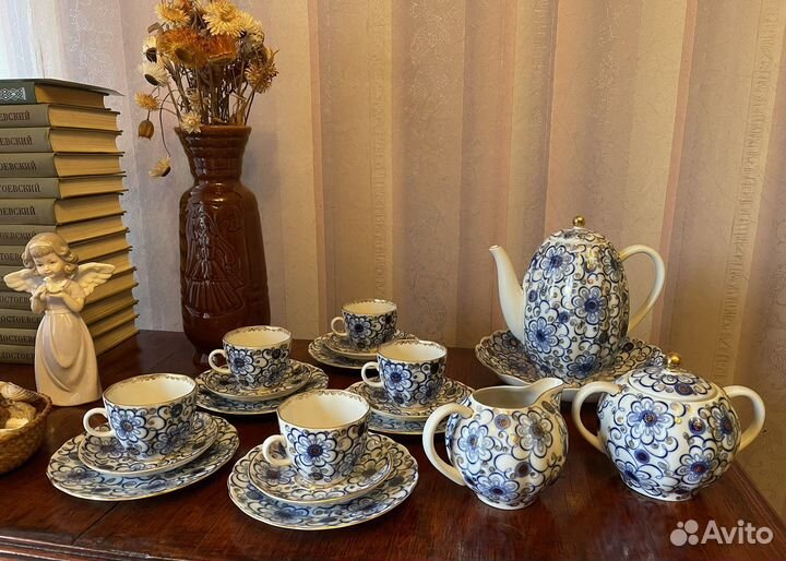 Сервиз золотой вьюнок лфз предметы