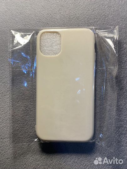 Чехлы на iPhone 11 и 12