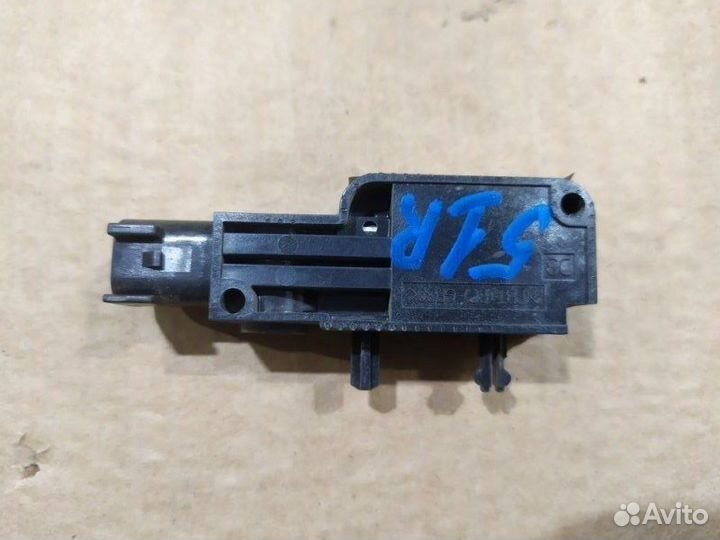 Датчик удара боковой правый Ford Maverick TM1 GZ