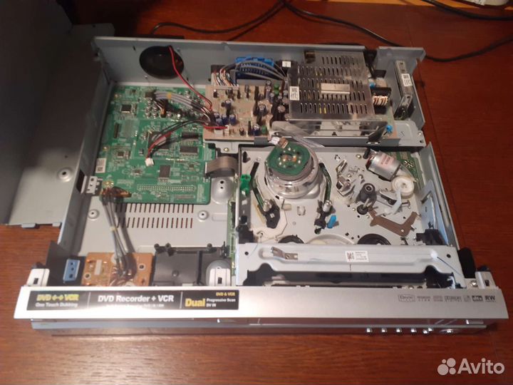 DVD VCR рекордер
