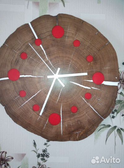 Оригинальный подарок-Часы. Спил корня дуба