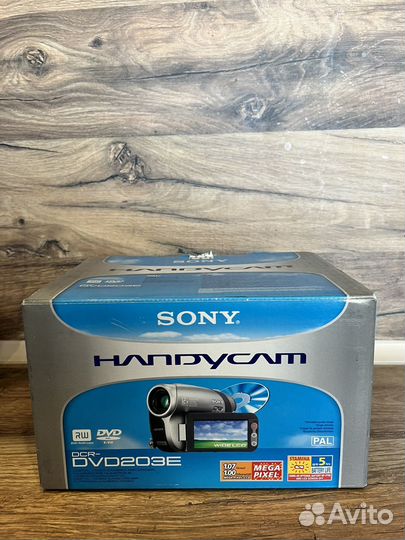Видеокамера sony dvd203e