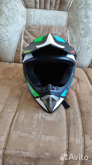 Кроссовый шлем новый
