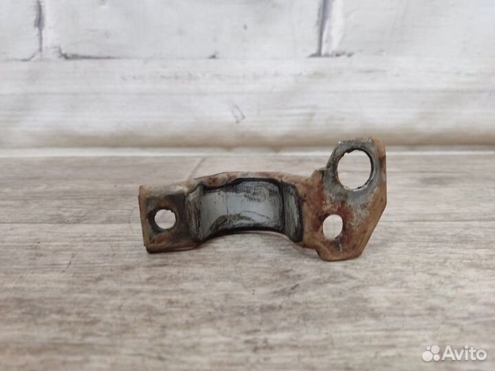 Кронштейн крепления стабилизатора Albea