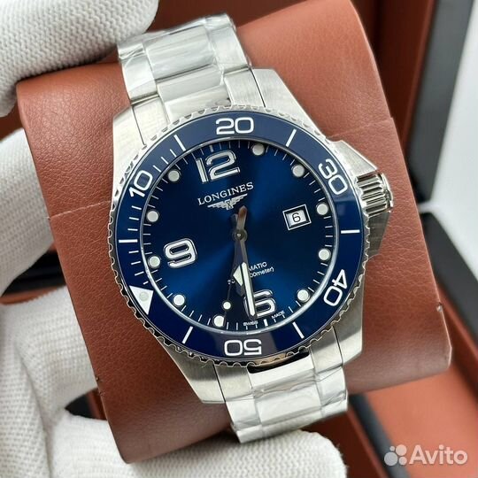 Часы Longines HydroConquest