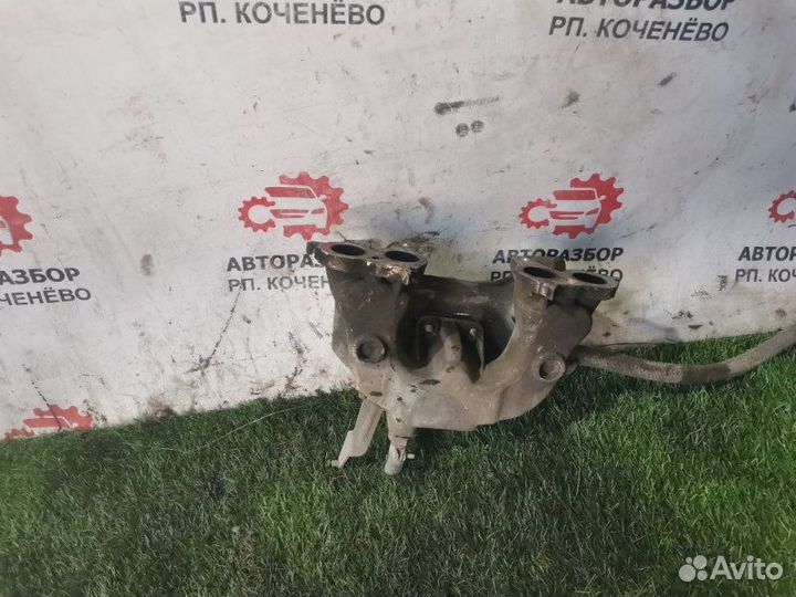 Коллектор впускной Лада 2108 1999