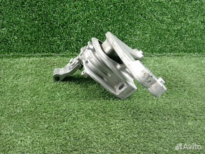 Опора двигателя (подушка двс) Audi A3 8V