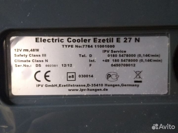 Холодильник для автомобиля Ezetil E 27 N 12V LCD