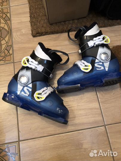 Детские горные лыжи 100 и ботинки