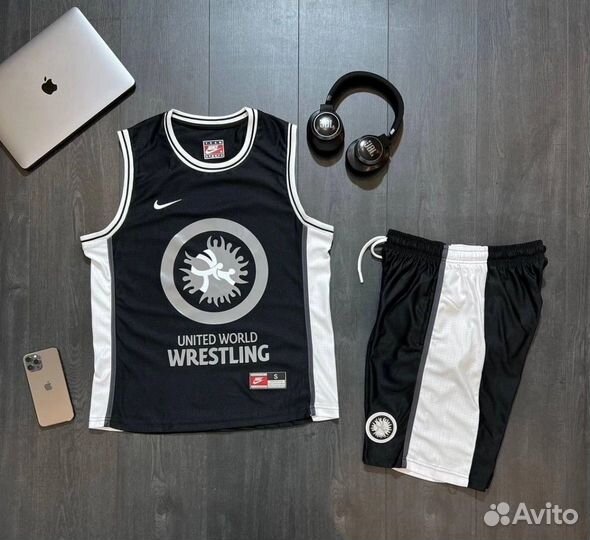 Баскетбольные комплекты