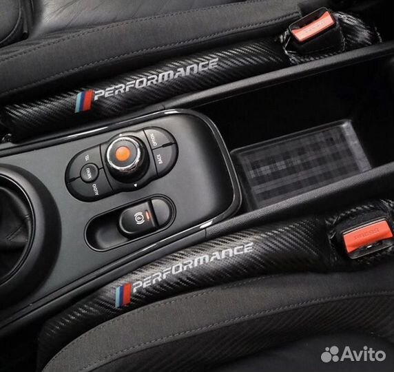 Вставки между сиденьями Bmw Performance карбон