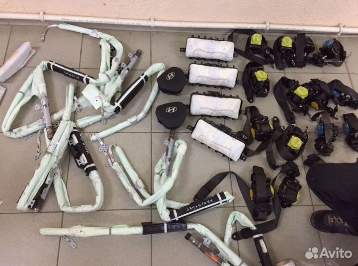 Подушка в руль ремень Hyundai Santa Fe 4 20год