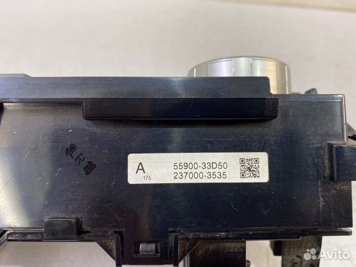 Панель управления климат-контролем Toyota Camry