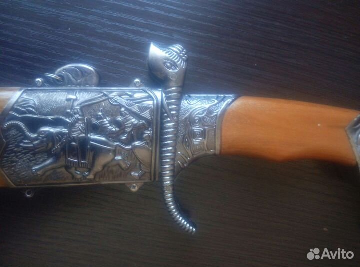 Нож подарочный