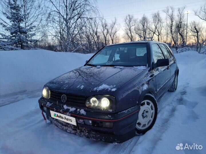 Volkswagen Golf GTI 2.0 МТ, 1997, 300 000 км