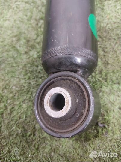 Стойка амортизатора задняя Opel Antara 2014