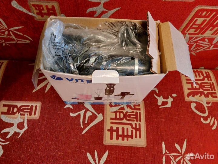 Блендеры Bosch Braun и Vitek 800w в коробке