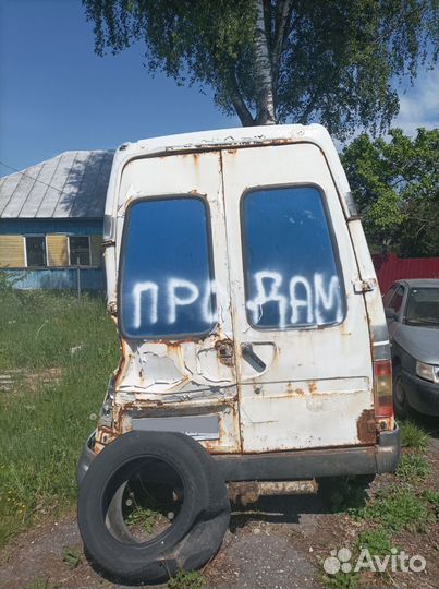 Ford Transit 2.5 МТ, 1995, битый, 1 000 000 км