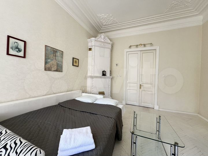 3-к. квартира, 85 м², 2/4 эт.