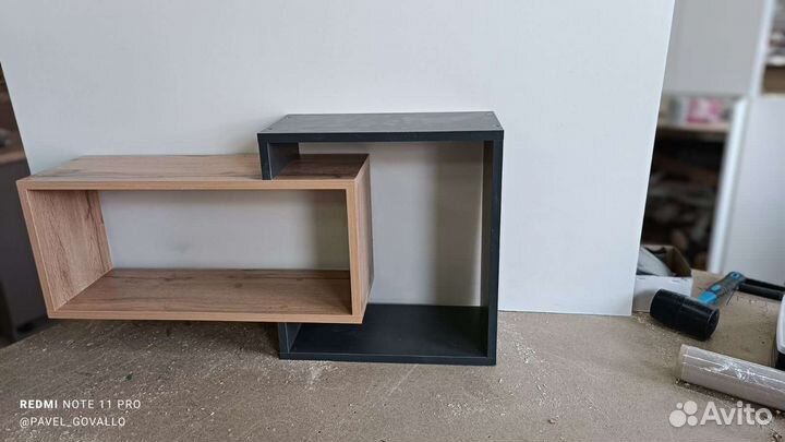 Полка настенная в стиле лофт