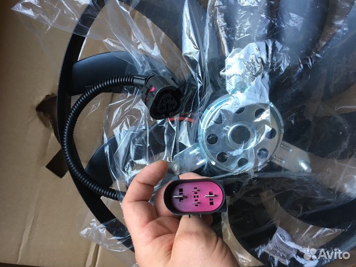 Вентилятор системы охлаждения на VW Golf 6