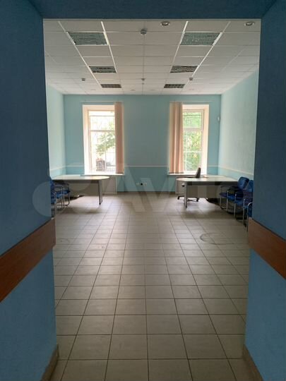 Офис, 1-я линия Васильевского острова, 28