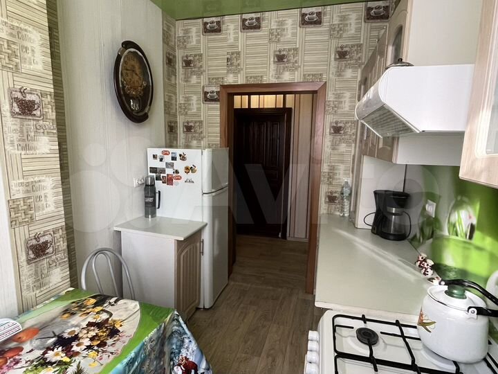 3-к. квартира, 54 м², 1/2 эт.