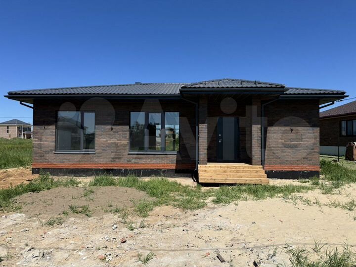 Дом 112 м² на участке 8 сот.