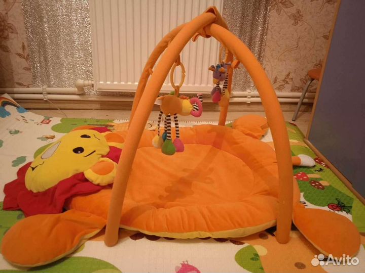 Развивающий коврик