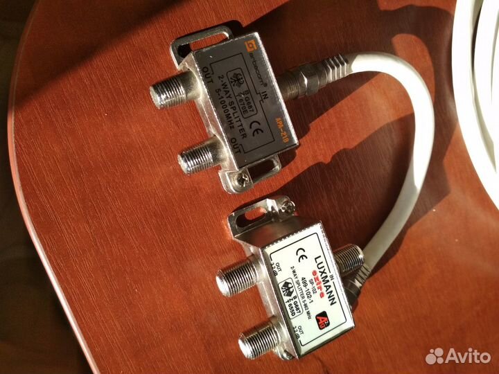 Сплиттер (делитель сигнала)