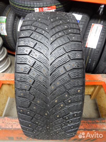 Michelin X-Ice North 4 245/45 R19