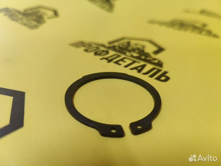 6190292M1 Стопорное кольцо полуоси экскаватор