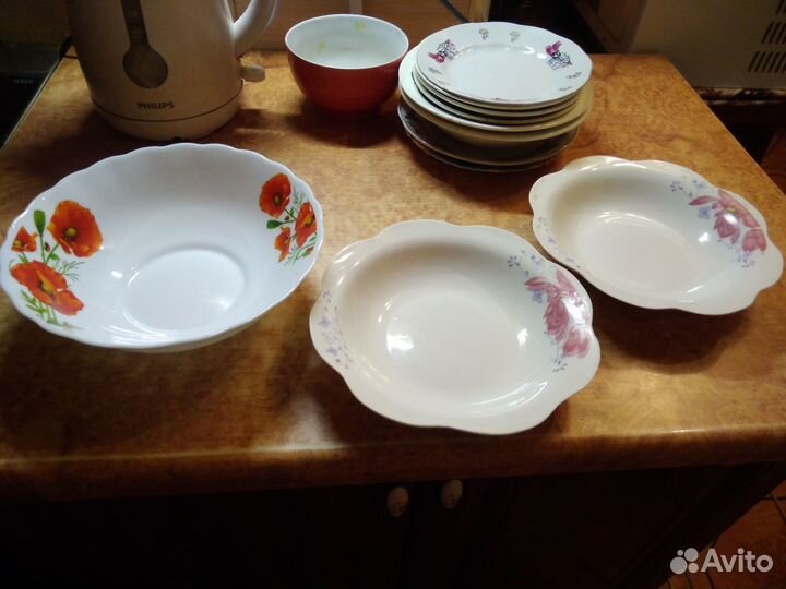 Глубокие тарелки с волнистыми краями