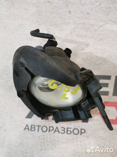 Фара противотуманная в сборе Toyota Avensis T270