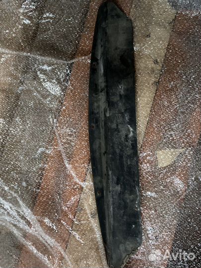 Накладка переднего бампера Мицубиси xl