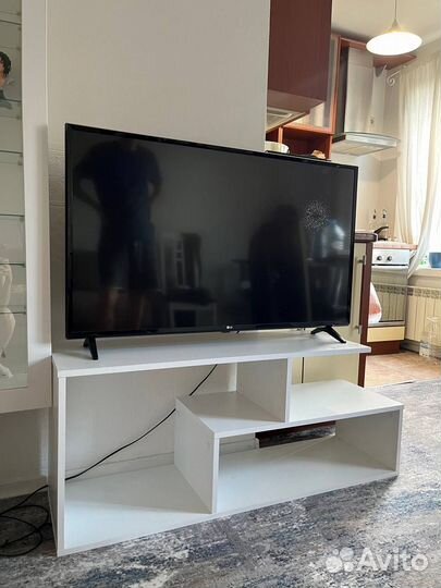 Телевизор LG с платформой SMART TV 43'' Full HD