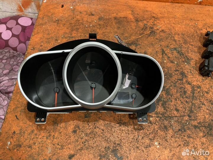Панель приборов МКПП Mazda CX 7 2007-2012