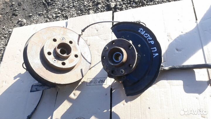 Кулак поворотный рено дастер L.R