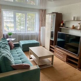 2-к. квартира, 44 м², 1/5 эт.