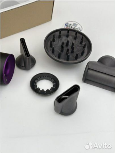 Фен Dyson Supersonic с 5 насадками