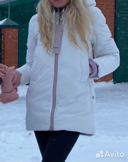 Пуховик зимний белый