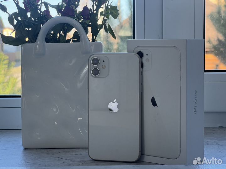 iPhone 11, 128 ГБ