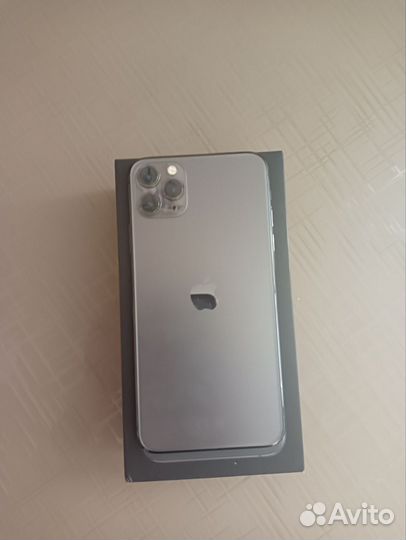 iPhone 11 Pro Max, 64 ГБ