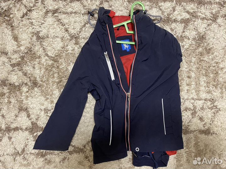 Спортивные костюмы